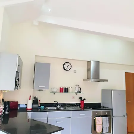The Penthouse At Regent House Light And Airy Top Floor With Lift Access 1 Bedroom En-Suite Luxury Apartment Ultra Central Location Harrogate Extérieur photo