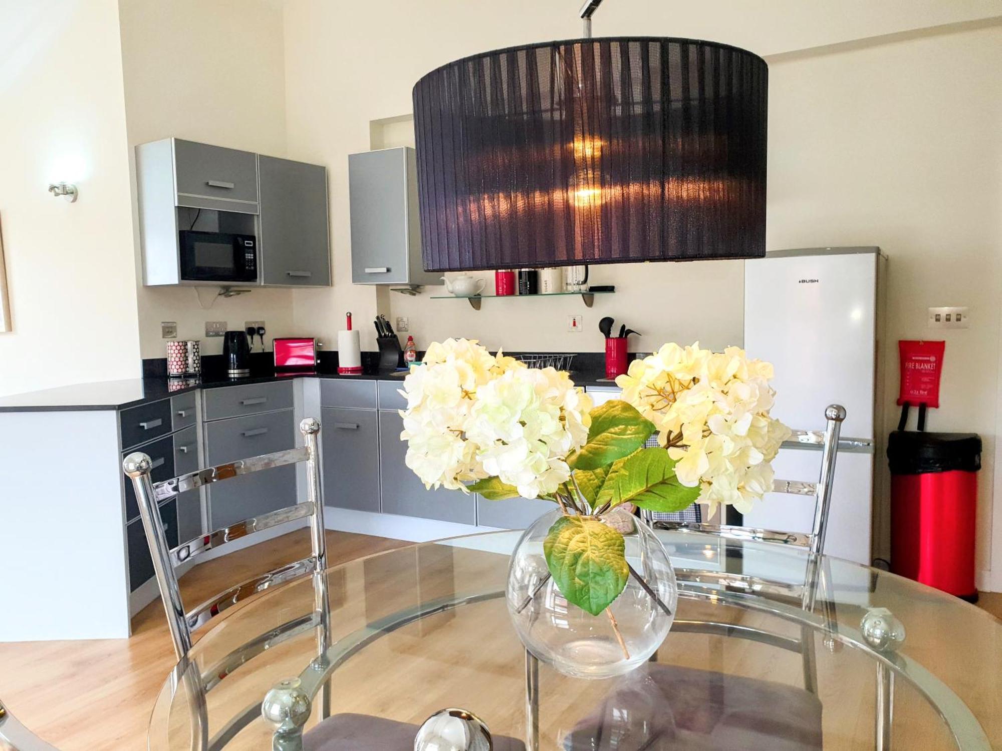 The Penthouse At Regent House Light And Airy Floor With Lift Access 1 Bedroom En-suite Luxury Ultra Location Appartamento Harrogate